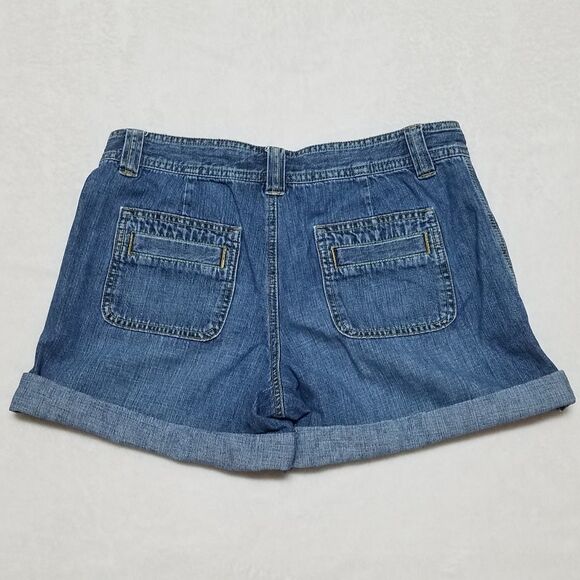 VINTAGE Old Navy Just Below Waist Mid Wash Shorts - Picture 7 of 10